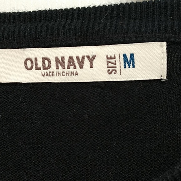 Old Navy Black Argyle Sweater - Picture 3 of 6